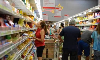 Descubra as novas previsões financeiras para o Brasil em 2025 e as expectativas de crescimento da economia brasileira - Foto: Tânia Rêgo/Agência Brasil
