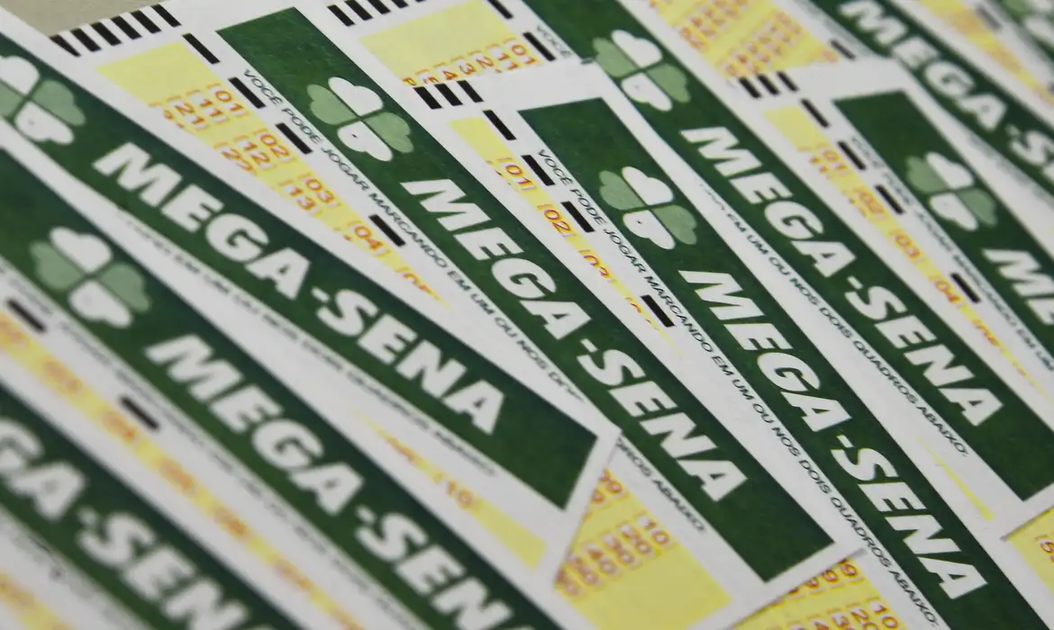 Saiba tudo sobre o sorteio da Mega-Sena 2.860, onde as apostas podem ser feitas até as 19h em todo o Brasil - Foto: Marcello Casal J/rAgência Brasil Saiba tudo sobre o sorteio da Mega-Sena 2.860, onde as apostas podem ser feitas até as 19h em todo o Brasil - Foto: Marcello Casal J/rAgência Brasil