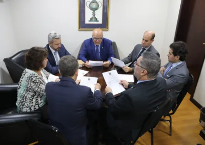 Entenda a nova Política proposta na reunião da Comissão de Orçamento sobre o projeto de lei 289/2025 e seus impactos - Foto: Valdir Amaral/Alep Entenda a nova Política proposta na reunião da Comissão de Orçamento sobre o projeto de lei 289/2025 e seus impactos - Foto: Valdir Amaral/Alep