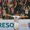 O Cascavel Futsal venceu o Vélez no Ginásio da Neva. Descubra como o esporte está se destacando na Liga Nacional de Futsal - Foto: Celso Dias