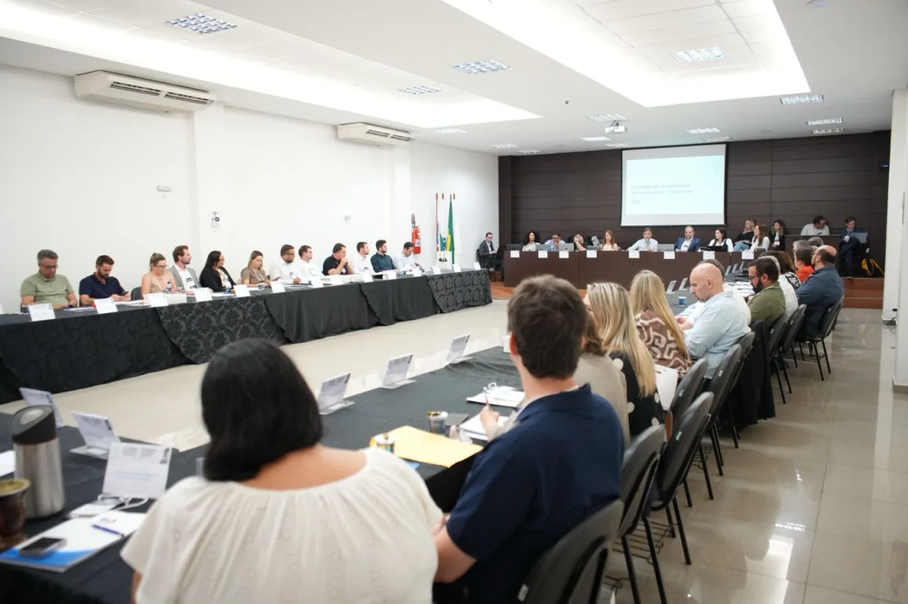 Cascavel sedia importante evento da OAB, promovendo a advocacia paranaense e reforçando o compromisso institucional - Foto: Assessoria Cascavel sedia importante evento da OAB, promovendo a advocacia paranaense e reforçando o compromisso institucional - Foto: Assessoria