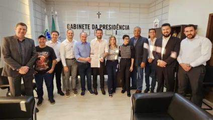 O prefeito Renato Silva apresentou um projeto de lei na Câmara Municipal sobre um empréstimo de R$ 50 milhões para Cascavel - Foto: Rogério Clérice/Assessoria CMC