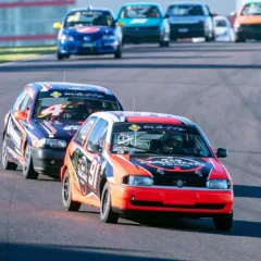 Barlera e Lupatini disputam a 2ª etapacda Gold Turismo em Campo Grande