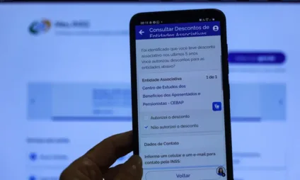 O INSS começará a restituir valores de mensalidades descontadas entre abril e maio, totalizando R$ 292 milhões - Foto: Joédson Alves/Agência Brasil