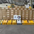 Receita Federal apreende cerca de 3,2 mil smartphones em Cascavel