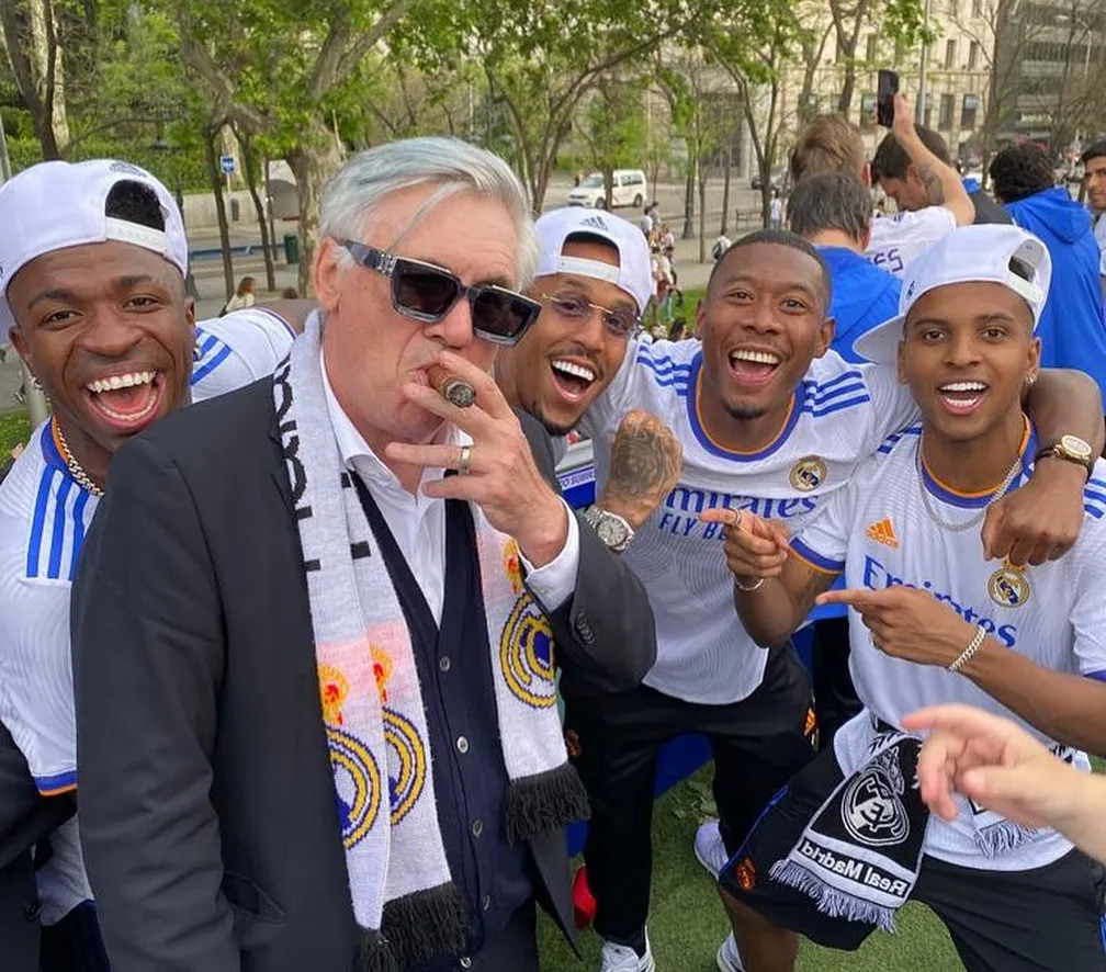 Carlo Ancelotti é o novo treinador da Seleção Brasileira. Descubra tudo sobre essa nova fase do Brasil no futebol - Foto: Reprodução/Redes Sociais Carlo Ancelotti é o novo treinador da Seleção Brasileira. Descubra tudo sobre essa nova fase do Brasil no futebol - Foto: Reprodução/Redes Sociais