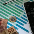 Entenda a recente alta da economia brasileira com o crescimento de 1,3% no primeiro trimestre de 2024 segundo o Banco Central - Foto: Marcello Casal Jr/Agência Brasil