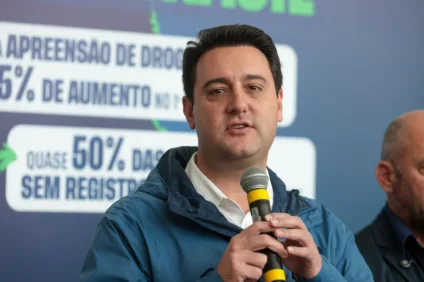Ratinho Junior tem 80,5% de aprovação no Paraná, conforme nova pesquisa. Descubra mais sobre sua popularidade e aprovação - Foto: AEN 