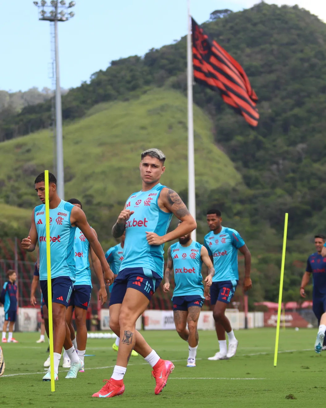 Acompanhe o Flamengo na Libertadores. O Fla precisa vencer para se manter na disputa e garantir a classificação - Foto: Adriano Fontes/CRF Acompanhe o Flamengo na Libertadores. O Fla precisa vencer para se manter na disputa e garantir a classificação - Foto: Adriano Fontes/CRF