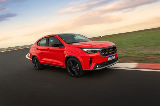 Fiat Fastback 2026 aprimora design, conforto e tecnologia