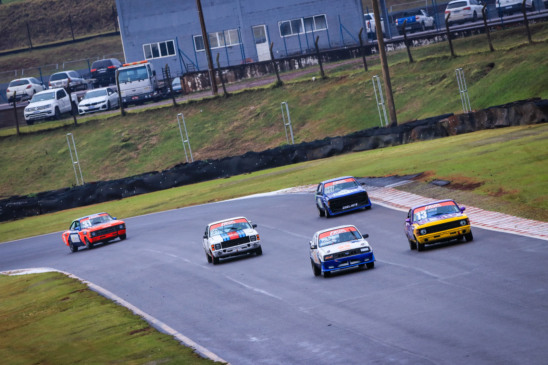 Gold Racing tem fim de semana com seis corridas em Cascavel
