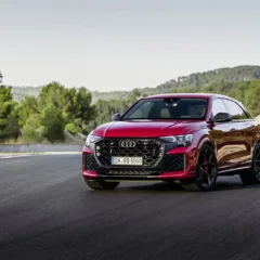 Descubra os novos carros da Audi, com o lançamento do RS Q8 que combina performance e luxo em um só veículo - Foto: Divulgação