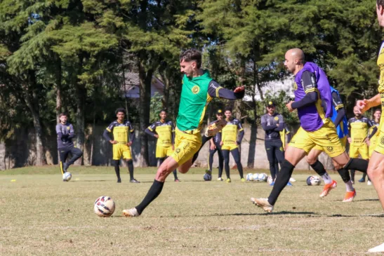 FC Cascavel enfrenta o Operário-MS em partida decisiva da Série D. Não perca este confronto crucial para a classificação - Foto: Assessoria 