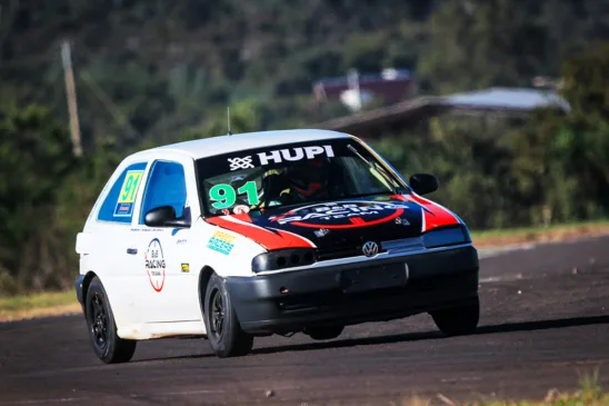 Christian Barlera e Rafael Lupatini entram na briga pelo título e são favoritos à vitória na próxima etapa, em Cascavel - Divulgação