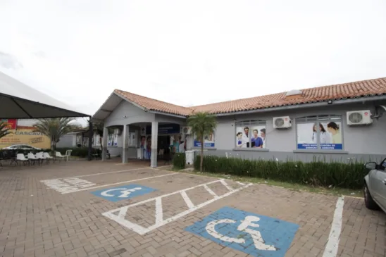 Acompanhe o aumento de casos de SRAGs em Cascavel e o impacto nos hospitais locais, incluindo a UTI do Hospital de Retaguarda - Foto: Secom Acompanhe o aumento de casos de SRAGs em Cascavel e o impacto nos hospitais locais, incluindo a UTI do Hospital de Retaguarda - Foto: Secom
