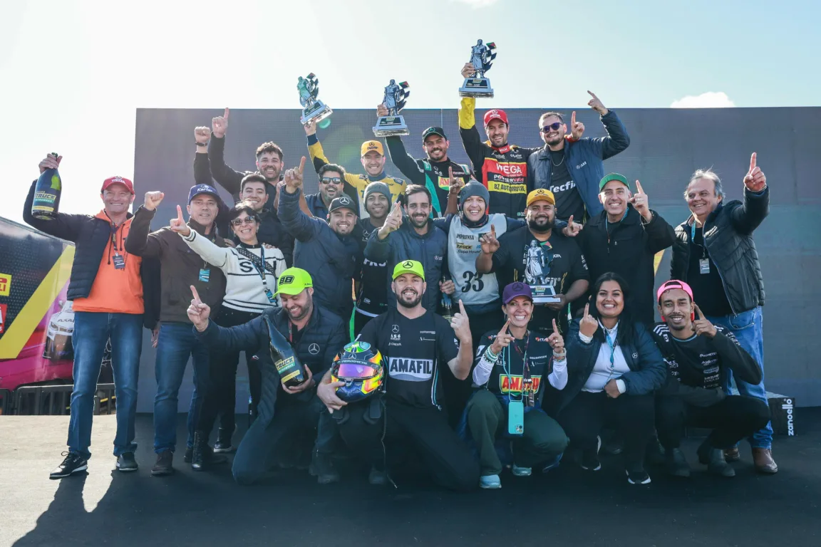 COPA TRUCK: Vitórias colocam ASG na liderança da PRO e ELITE