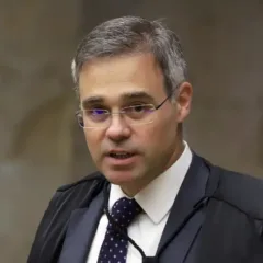 Entenda a posição de André Mendonça do STF sobre a remoção de conteúdos em redes sociais e a defesa de direitos dos usuários - Foto: Nelson Jr./SCO/STF