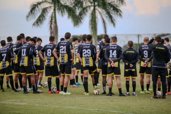 Veja como o FC Cascavel empatou com o Itabirito em mais uma emocionante partida de futebol - Foto: Assessoria 