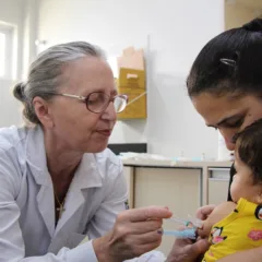 Entenda a nota oficial da Sesa sobre a vacinação em Cascavel e a confusão gerada por decisões judiciais específicas - Foto: AEN