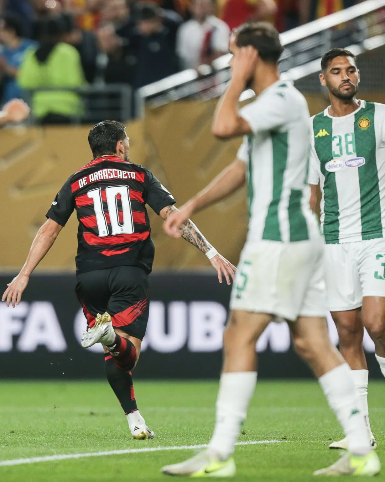 Descubra os detalhes da primeira rodada do Mundial e como os clubes brasileiros se saíram em suas partidas - Foto: Fifa 