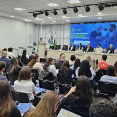 Descubra como mais de 30% dos beneficiários do Bolsa Família recebem o auxílio de forma indevida no Brasil - Foto: Assessoria
