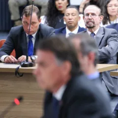 Bolsonaro volta negar trama golpista e diz que processo no STF é “farsa movida por vingança”