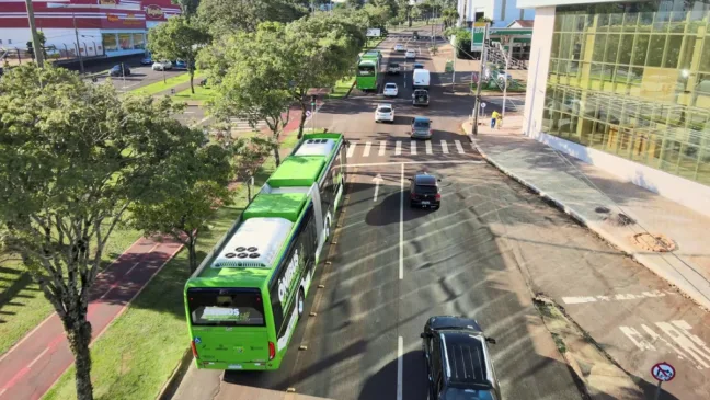 Cascavel enfrenta desafios na gestão de serviços públicos com prorrogação do contrato de transporte coletivo até 2026 - Foto: Secom