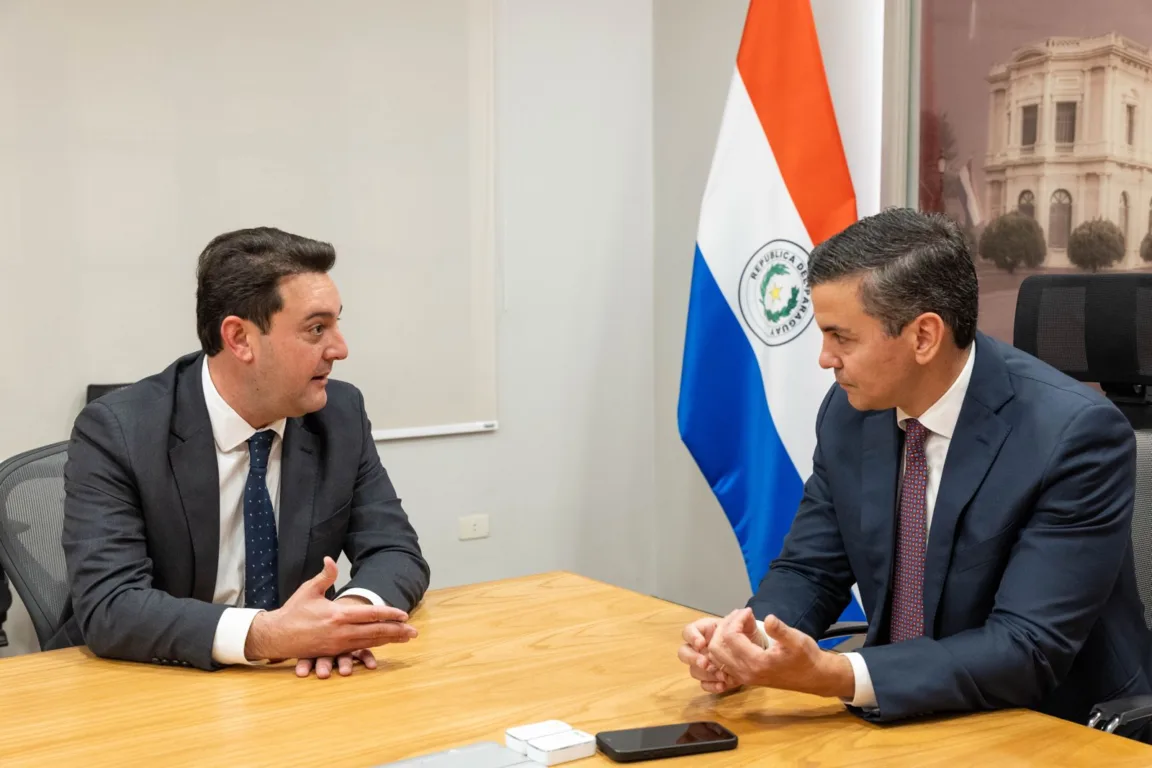 Ratinho Junior se reúne com o presidente do Paraguai