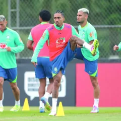 A Seleção Brasileira de futebol enfrenta o Equador em uma partida crucial das Eliminatórias. Saiba mais sobre o Brasil! - Foto: CBF