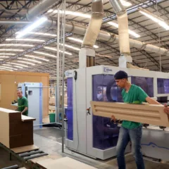 Descubra as 21.757 vagas de emprego disponíveis em Paraná em junho. Oportunidades para diversos segmentos aguardam por você - Foto: Gilson Abreu/AEN