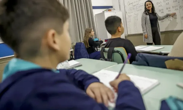Descubra como a Olimpíada Brasileira de Matemática mobiliza milhões de estudantes em todo o Brasil este ano - Foto: Bruno Peres/Agência Brasil