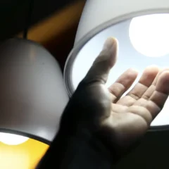 Descubra a inflação no Brasil em junho e sua relação com a queda dos preços dos alimentos e as contas de energia elétrica - Foto: Marcelo Camargo/Agência Brasil