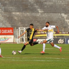 Após garantir a vaga nas oitavas, o FC Cascavel treina a semana inteira para o primeiro jogo dos play-offs - Foto: Assessoria