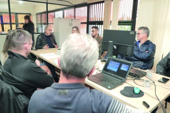 Conheça os detalhes sobre a nova licitação de serviços de coleta de lixo em Cascavel e o contrato emergencial atual - Foto: Secom