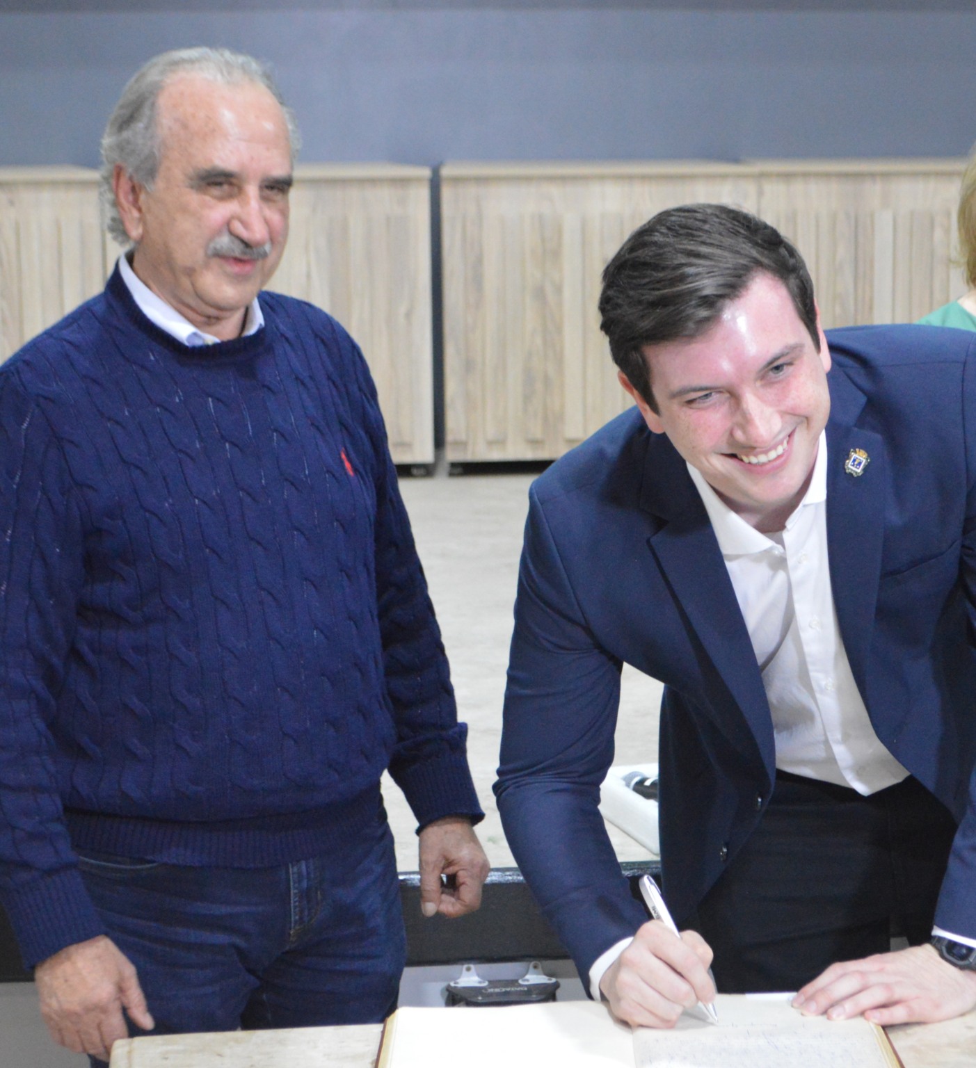 Henrique Mecabô assume interinamente a Prefeitura de Cascavel, tornando-se o prefeito mais jovem da história da cidade - Foto: Paulo Eduardo/O Paraná 
