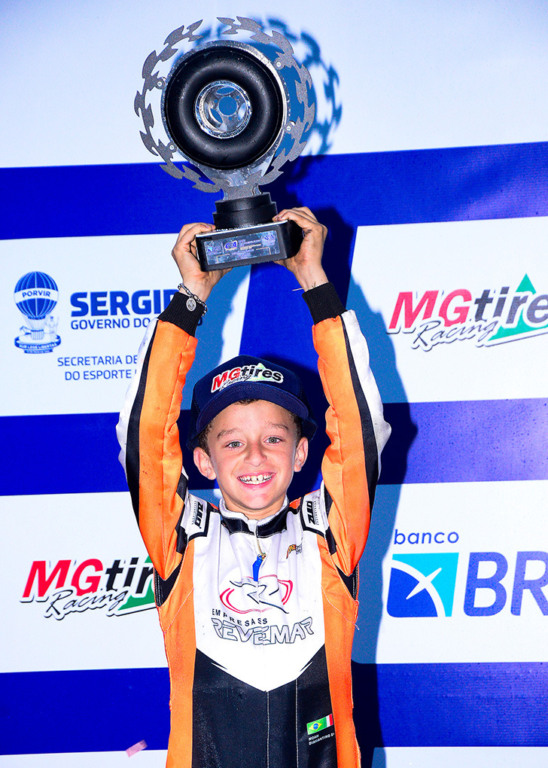 Descubra a trajetória de Noah Diamantino, o jovem piloto que se destacou na 26ª Copa Brasil de Kart - Foto: Divulgação