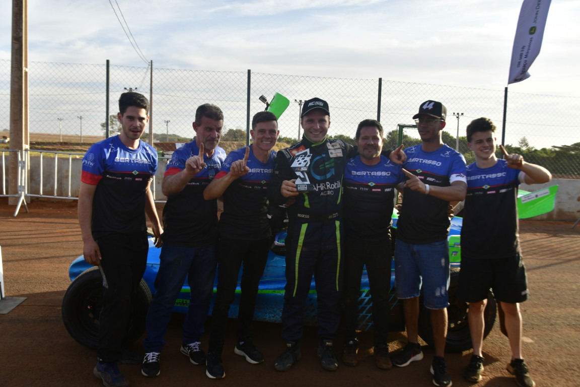 Ricardo Rotilli domina os três estágios do classificatório do Autocross Brasil Ricardo Rotilli domina os três estágios do classificatório do Autocross Brasil