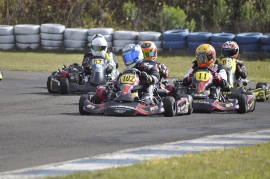 O Campeonato Paranaense Light de Kart terá mais duas etapas, a serem disputadas no dia 4 de outubro e 6 de dezembro - Foto: Daniel Procópio