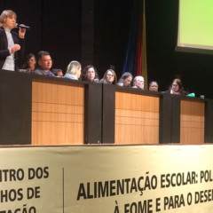 A deputada Luciana Rafagnin fala sobre a importância da política de alimentação escolar para a justiça social e a nutrição - Foto: Assessoria Parlamentar