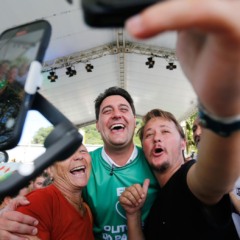 Ratinho Junior aparece à frente de outros governadores em nova pesquisa