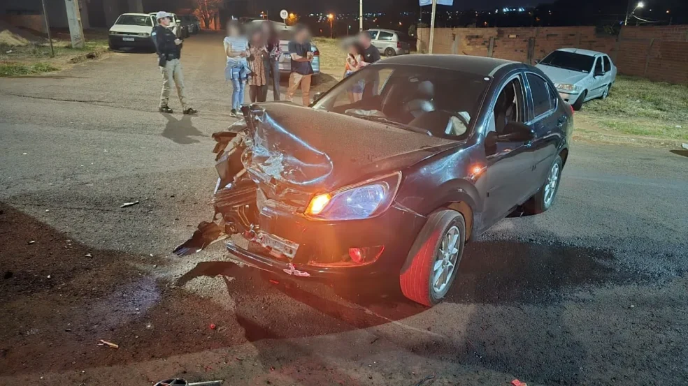 Condutor embriagado é detido pela PM após colisão de trânsito no Loteamento Belmonte em Cascavel