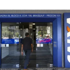 Saiba como a Caixa Econômica Federal paga o novo Bolsa Família e seus valores em junho para os beneficiários no Brasil - Foto: Marcelo Camargo/Agência Brasil