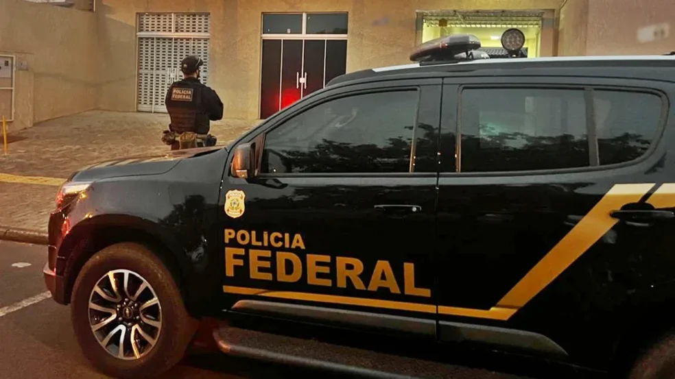 A Operação Crash desencadeada pela Polícia Federal em Cascavel combate o contrabando de cigarros eletrônicos - Foto: PF