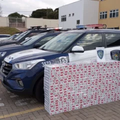 Operação em Cascavel resulta na apreensão de cigarros contrabandeados e detenção de três suspeitos pela Guarda Municipal - Foto: Divulgação