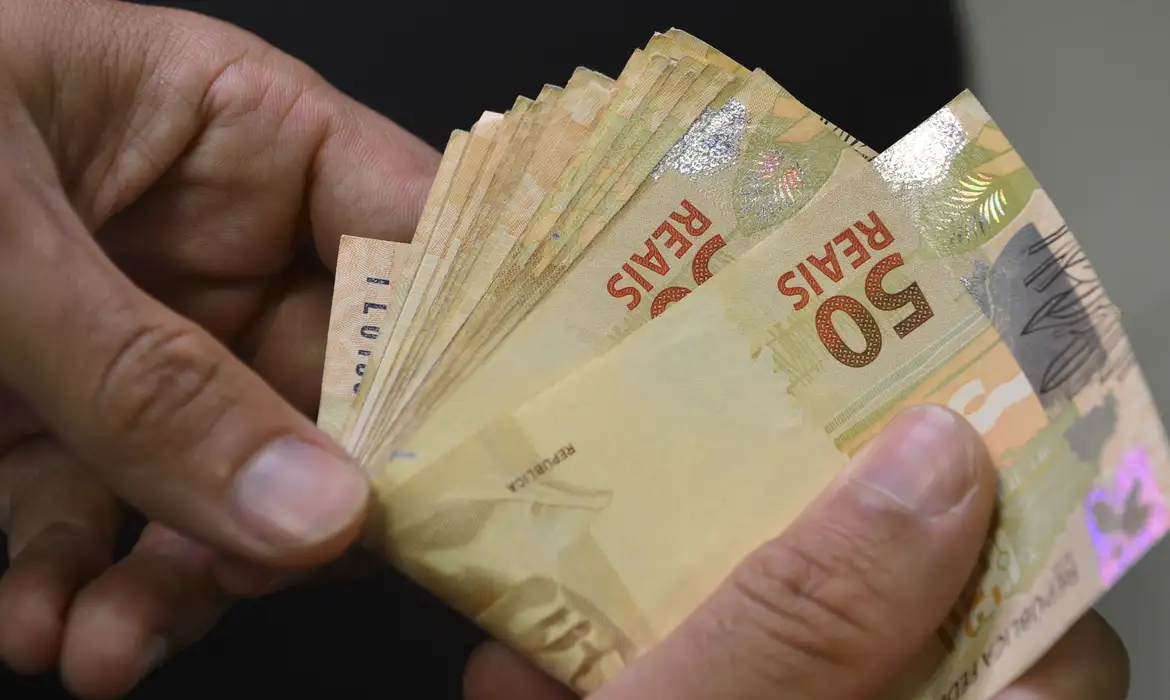 Saiba tudo sobre o Bolsa Família: pagamentos, valores e adicionais para julho. Benefícios para milhões de famílias brasileiras - Foto: Marcello Casal Jr/Agência Brasil Saiba tudo sobre o Bolsa Família: pagamentos, valores e adicionais para julho. Benefícios para milhões de famílias brasileiras - Foto: Marcello Casal Jr/Agência Brasil