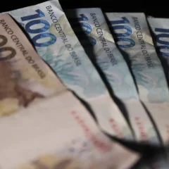 Acompanhe as previsões do mercado financeiro para o Brasil e as recentes mudanças no Índice Nacional de Preços ao Consumidor - Foto: José Cruz/Agência Brasil