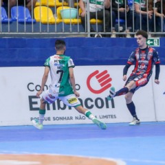 Apesar do ponto conquistado, a combinação de resultados dos jogos atrasados tirou a Serpente Tricolor na zona de classificação  - Foto: Bruno Cagnini