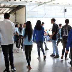 Governo libera quinta parcela do programa Pé-de-Meia. Alunos com frequência mínima têm direito ao benefício de R$ 200 - Foto: Antônio Cruz/Agência Brasil