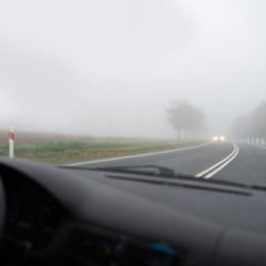 Aprenda a cuidar da pintura de carros durante o inverno e evite danos causados por sereno e sujeira - Foto: Divulgação