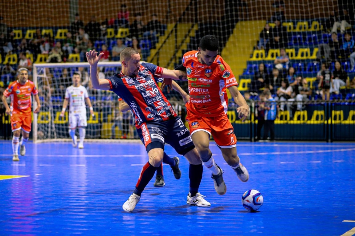 Cascavel Futsal joga por permanência no G8